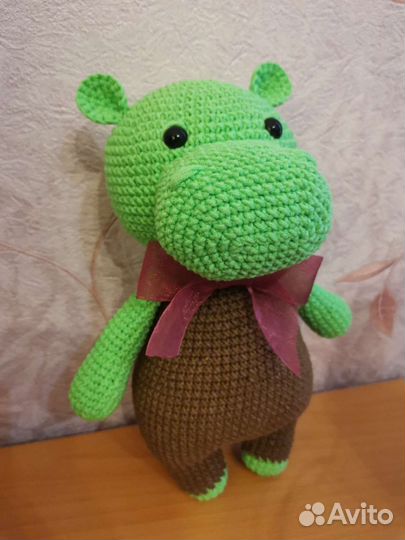 Бегемотик Гоша, вязаная игрушка