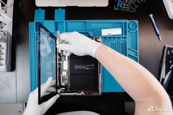 Ремонт Apple iPhone iPad Watch MacBook Android