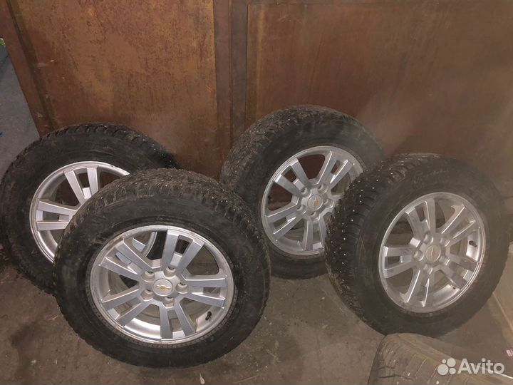 Колёса R16 Nokian Hakkapellita 8 SUV диски и шины