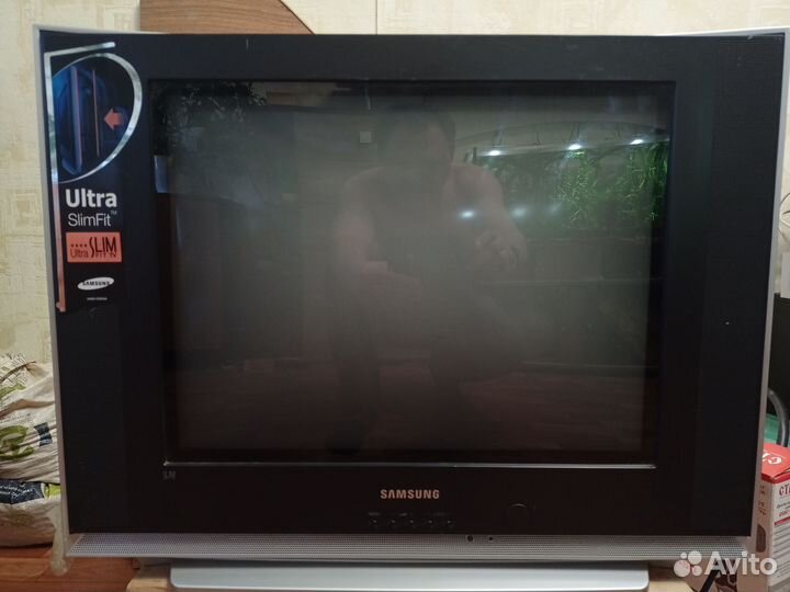 Телевизор samsung