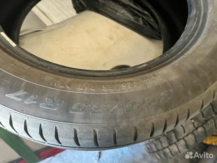 Pirelli Scorpion 225/55 R17