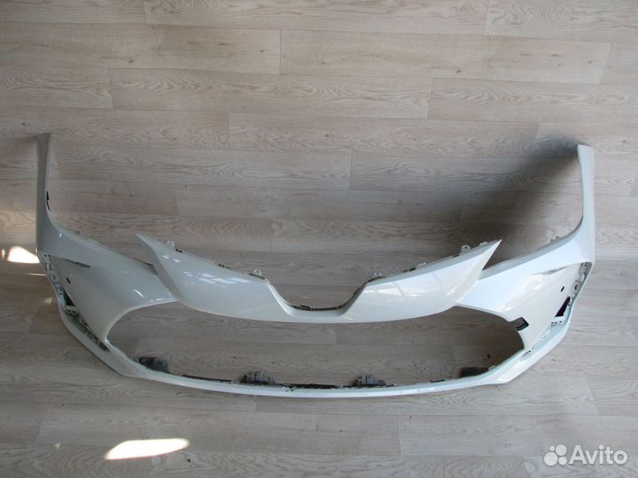 Toyota Corolla E21 Бампер передний