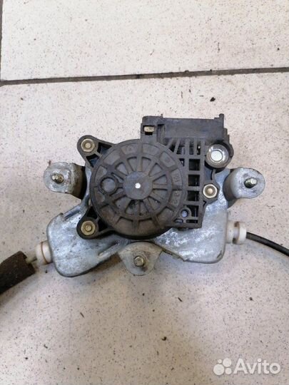 Стеклоподъемник передний правый Hyundai Sonata 6