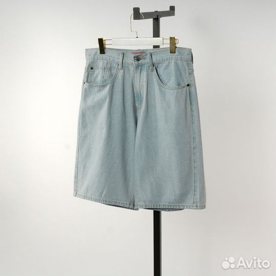 Джинсовые шорты широкие голубые Supreme