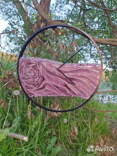 Часы из эпоксидной смолы