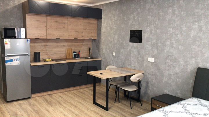 Квартира-студия, 37 м², 4/10 эт.