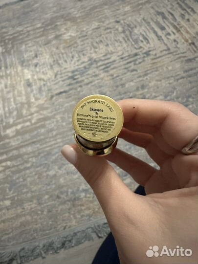 Pat mcgrath помада 136 skinsane