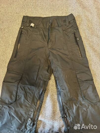 Горнолыжный костюм мужской M