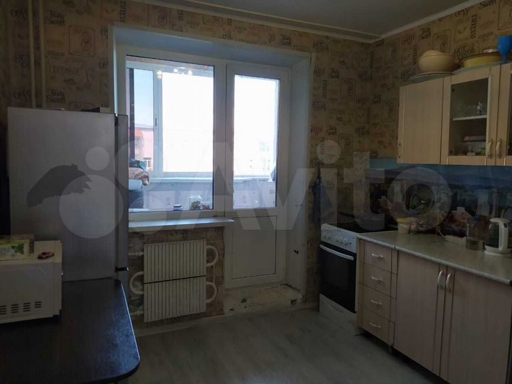 2-к. квартира, 50 м², 2/10 эт.
