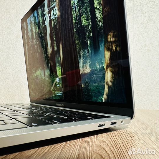 Apple MacBook Pro