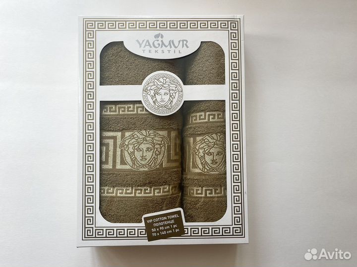 Полотенца новые набор 2 шт