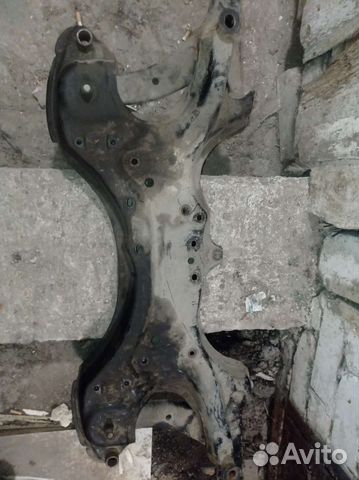 Балка передняя подрамник Toyota Corolla 120