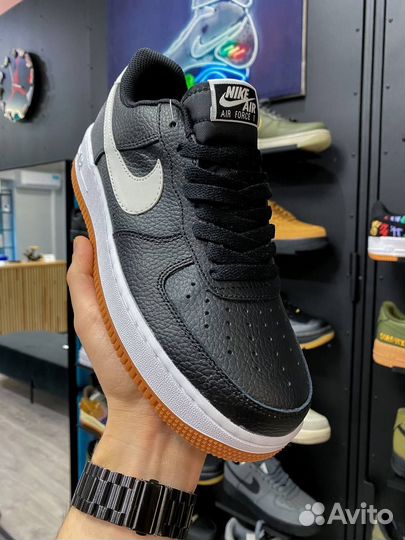 Кроссовки Nike Air Force 1