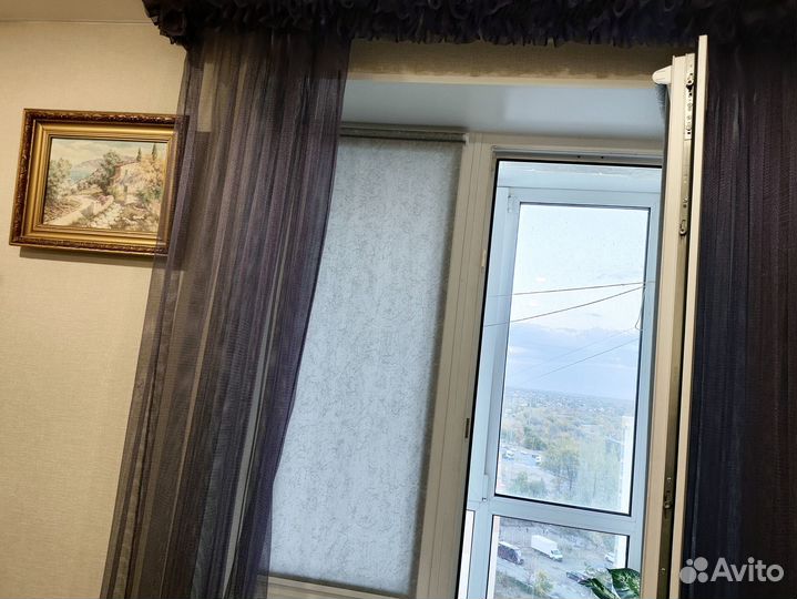 Жалюзи и рулонные шторы на окна