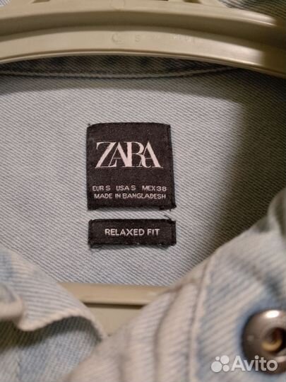 Джинсовая рубашка zara, S