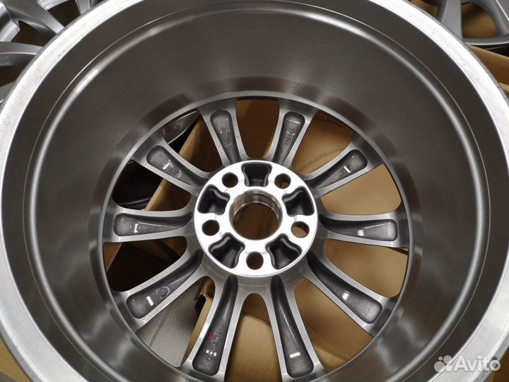 Литые диски Lexus IS R17 новые оригинал Japan