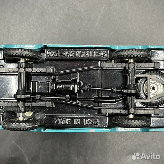 Модель Моделька Машина УАЗ 452 А41 1:43