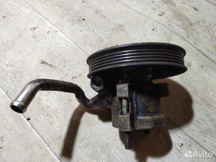 Насос гидроусилителя руля Daewoo Nexia 1.6 F16D3
