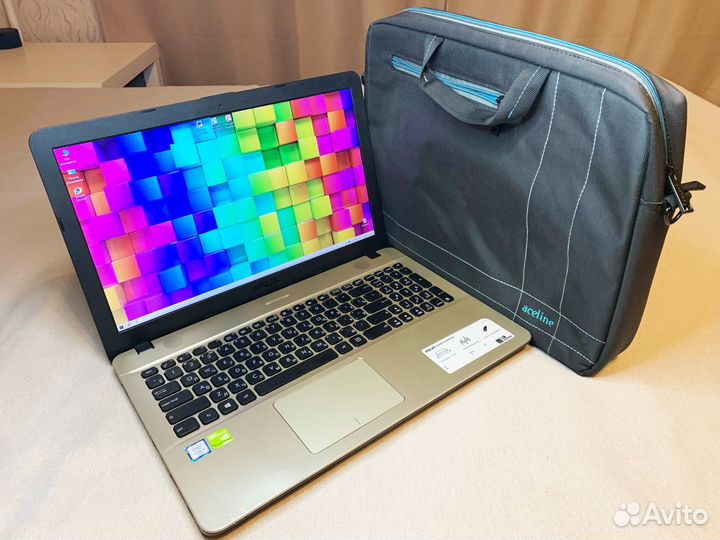 Ноутбук Asus Full-HD/ Core i3/ 12GB/ SSD/ 920MX