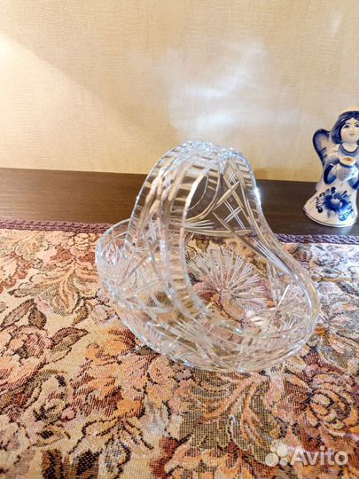 Корзинка хрустальная гдр