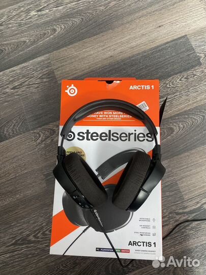 Наушники steelseries arctis 1