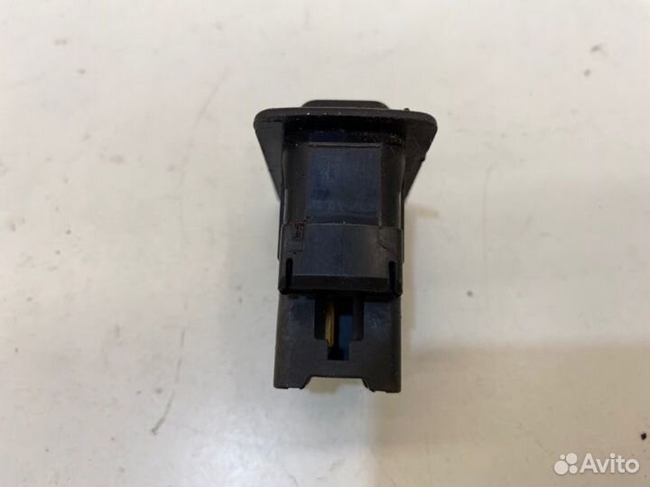 Кнопка обогрева сидений передняя левая Mazda 6