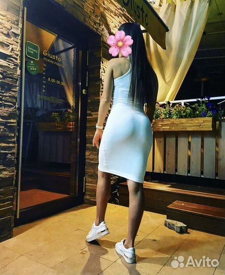 Платье zara белое s