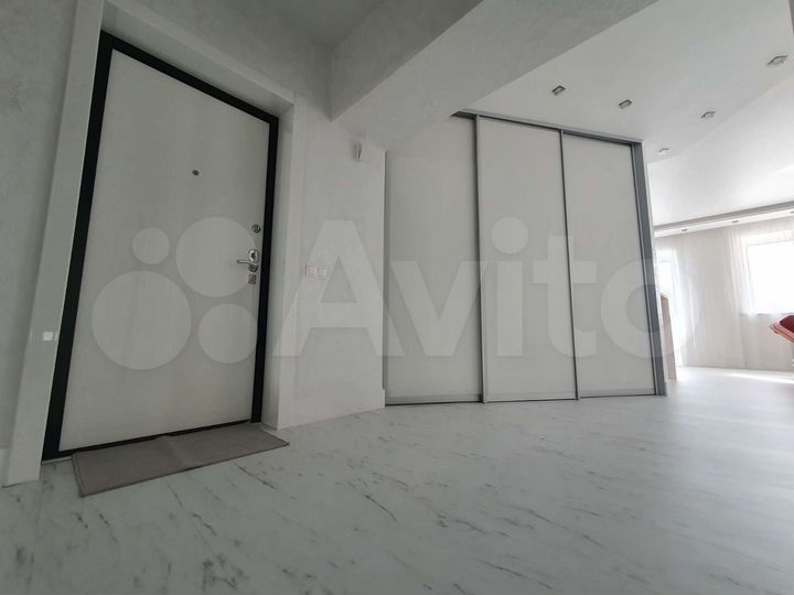 Аукцион: 2-к. квартира, 70 м², 8/12 эт.