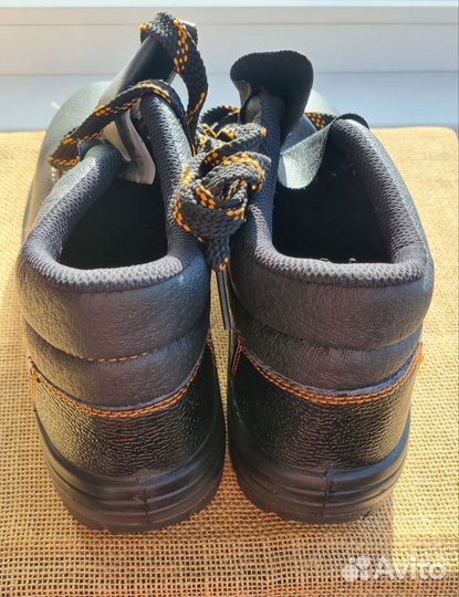 Ботинки рабочие мужские