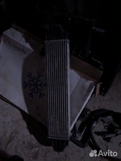 Радиатор основной вольво