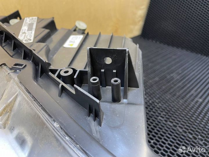 Правая фара BMW 3 F30