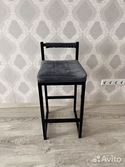 Стул барный