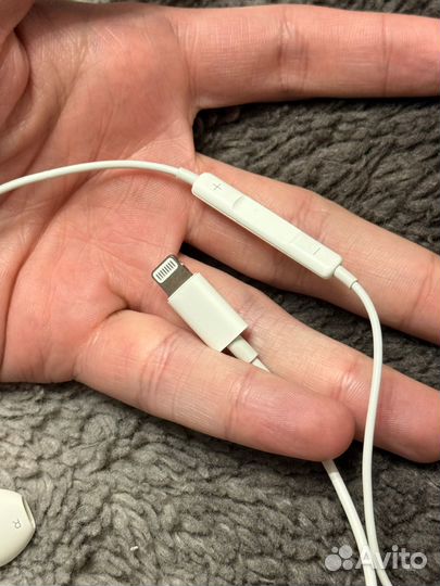 Наушники apple earpods lightning (оригинал )