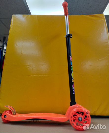 Самокат детский 3-х колесный