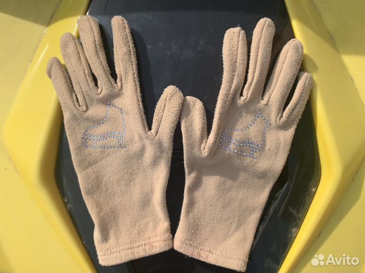 Перчатки для выступлений и на тренировку