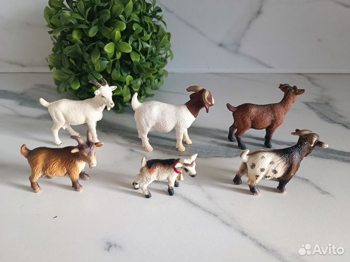 Фигурки Schleich козы