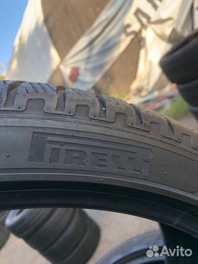 Pirelli Scorpion Winter 265/35 R22 102V