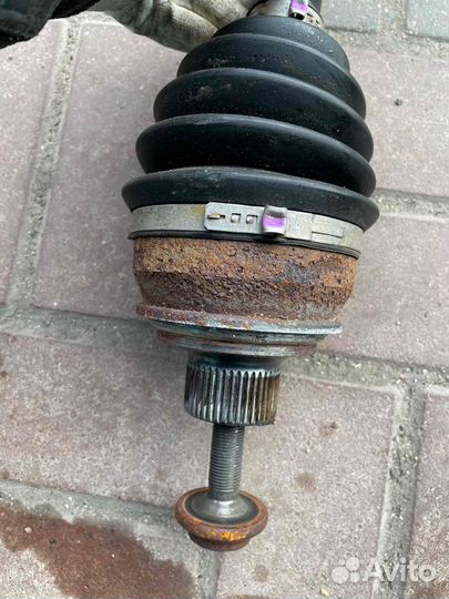 Полуось (приводной вал, шрус) Audi S8 D5 (4N)