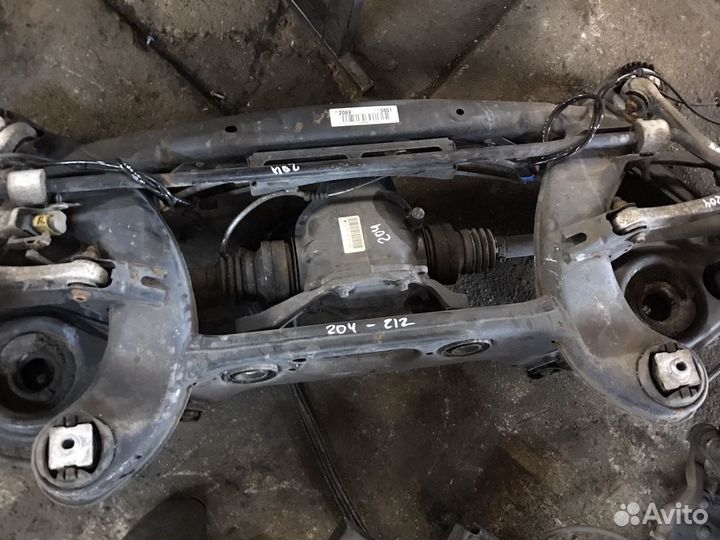 Мерседес w204 w212 балка задняя подрамник