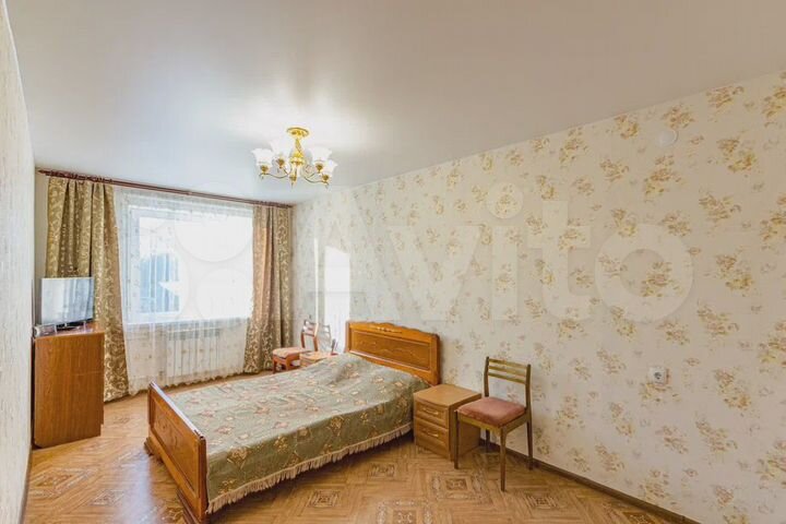 3-к. квартира, 64 м², 1/3 эт.