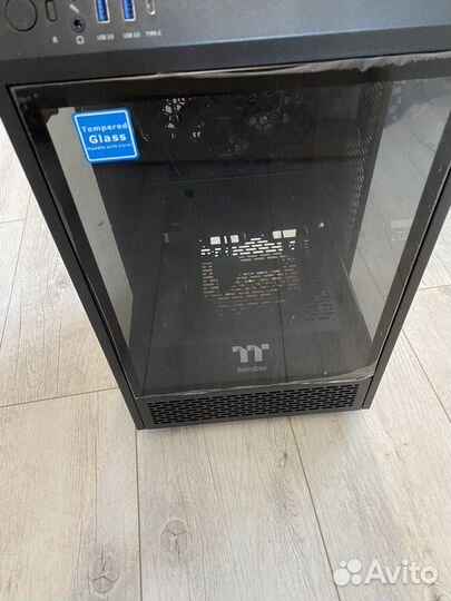 Корпус termaltake the tower 100