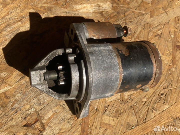 Стартер на mitsubishi lancer 10