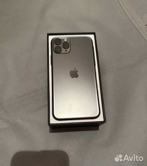 iPhone 11 Pro, 64 ГБ
