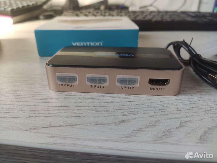 Hdmi audio splitter commutator