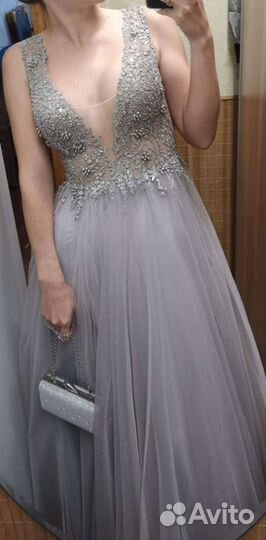 Вечернее платье