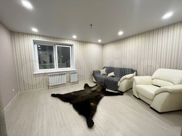 2-к. квартира, 71 м², 2/10 эт.