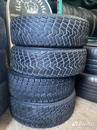 Pirelli P Zero PZ4 L.S. 185/70 R15