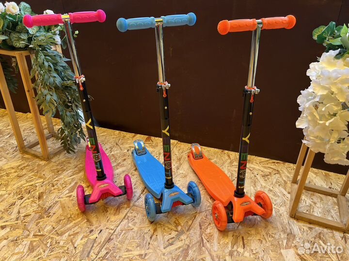 Самокат 3х колесный