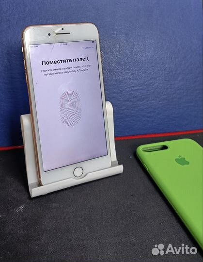 iPhone 8 Plus, 64 ГБ