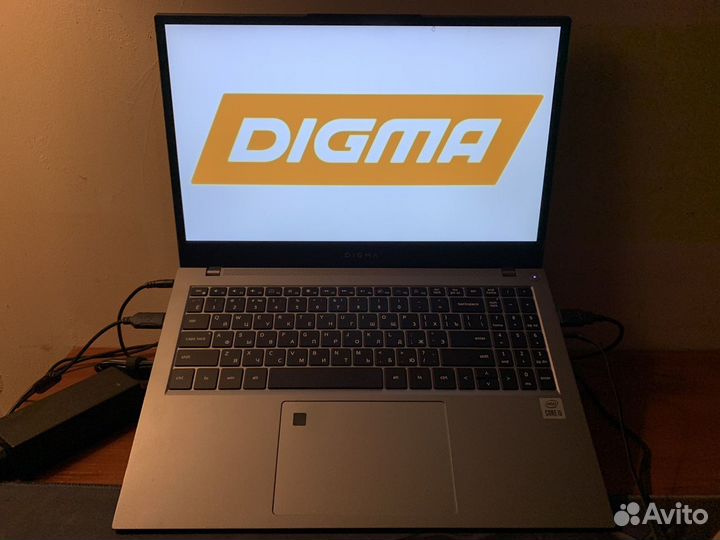 Ноутбук Digma Pro Fortis M